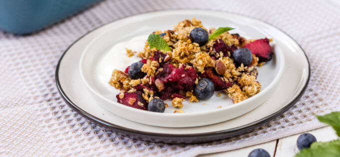 Omena mustikka crumble